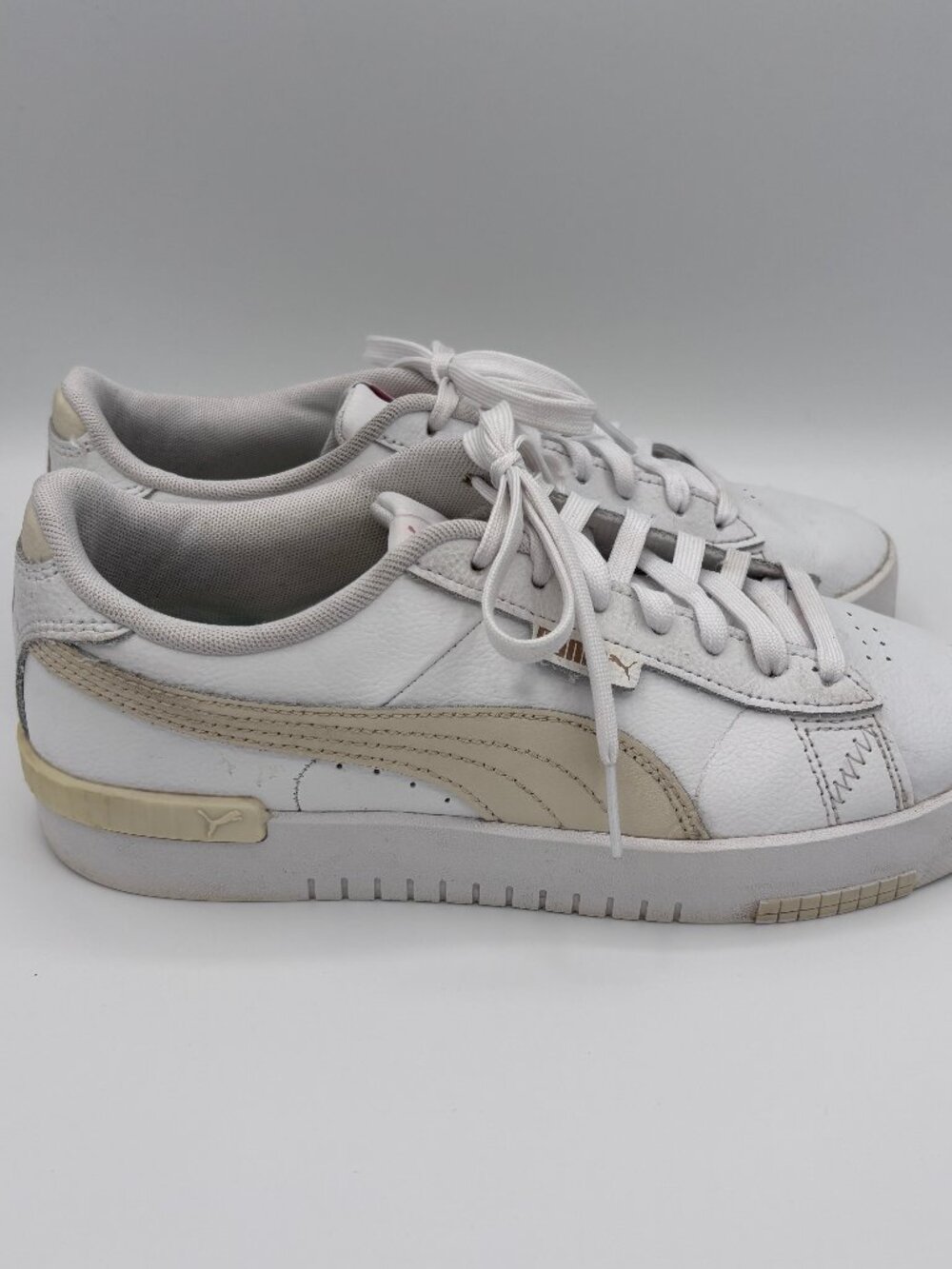 Puma Shoes Womens 9 Jada Renew Sneakers White Lace Up Low Top Comfort 386401-15